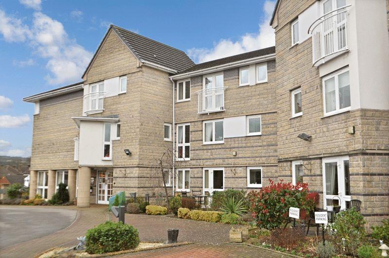 Property in Stephenson Court, Chatsworth Road, Chesterfield, Derbyshire, S40 3JW