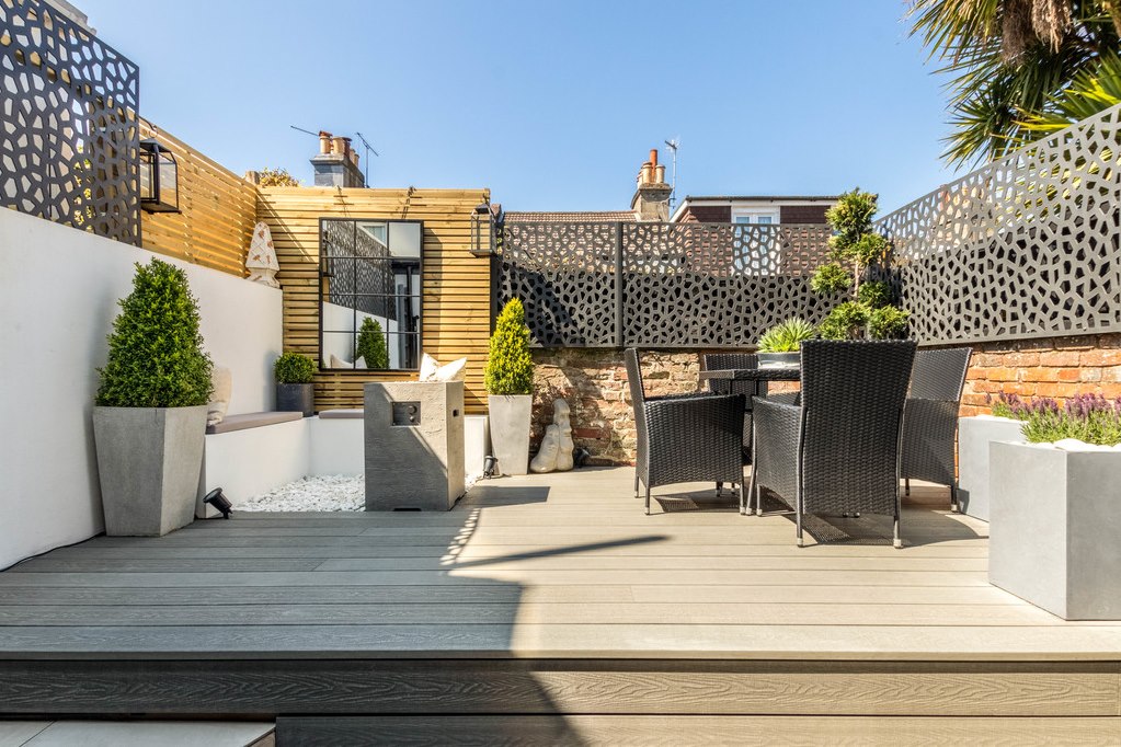 Property in Carlyle Street, Brighton, BN2