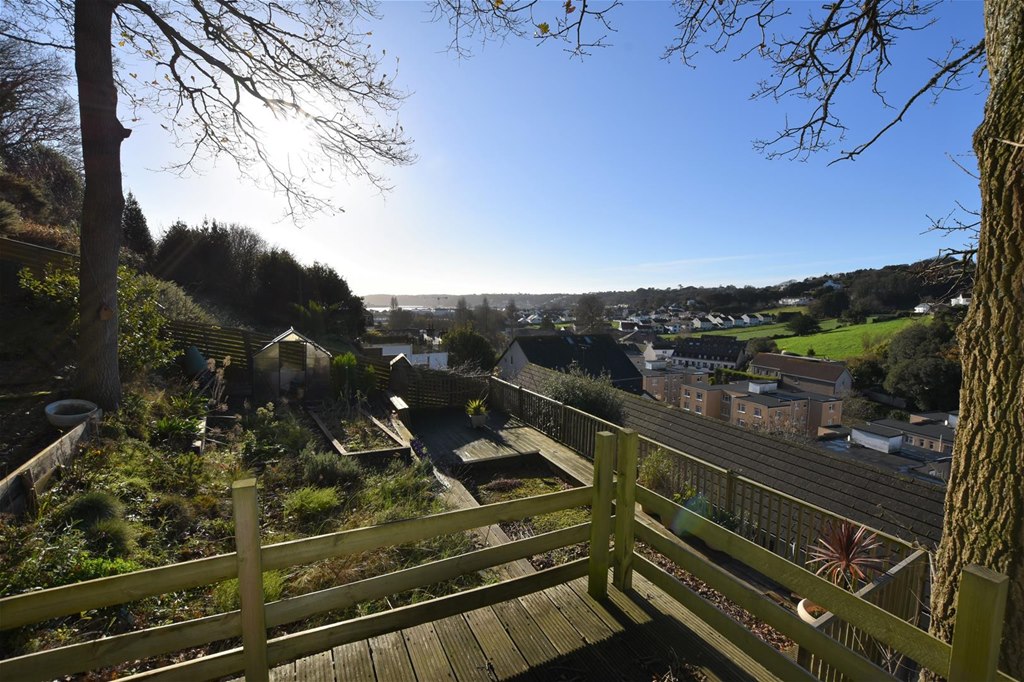 Property in La Vallee De St. Pierre, Jersey, JE3