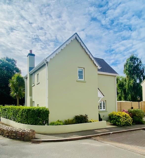 Beach Road, Jersey, JE3