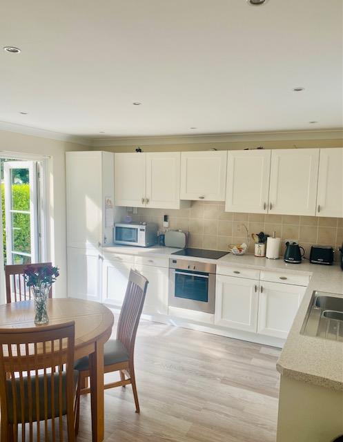 Beach Road, Jersey, JE3