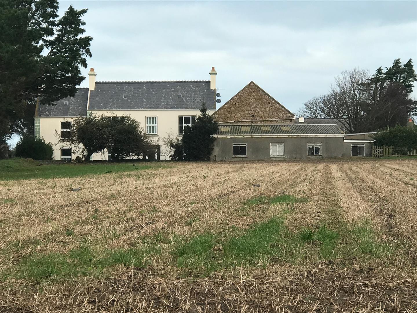 La Rue de la Porte, Jersey, JE3
