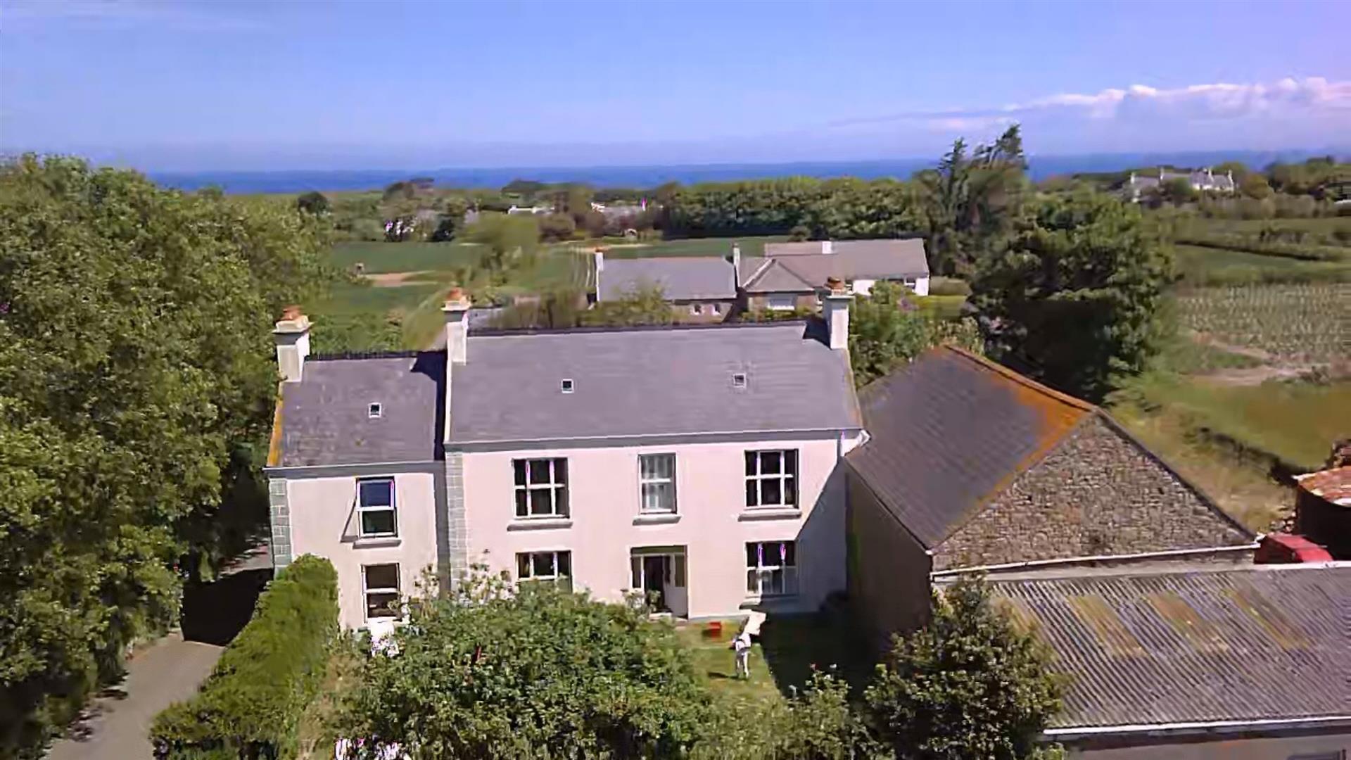 La Rue de la Porte, Jersey, JE3