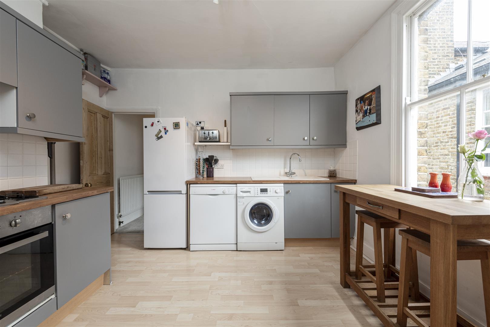 Property in St. Ann's Hill, London, SW18 2RX