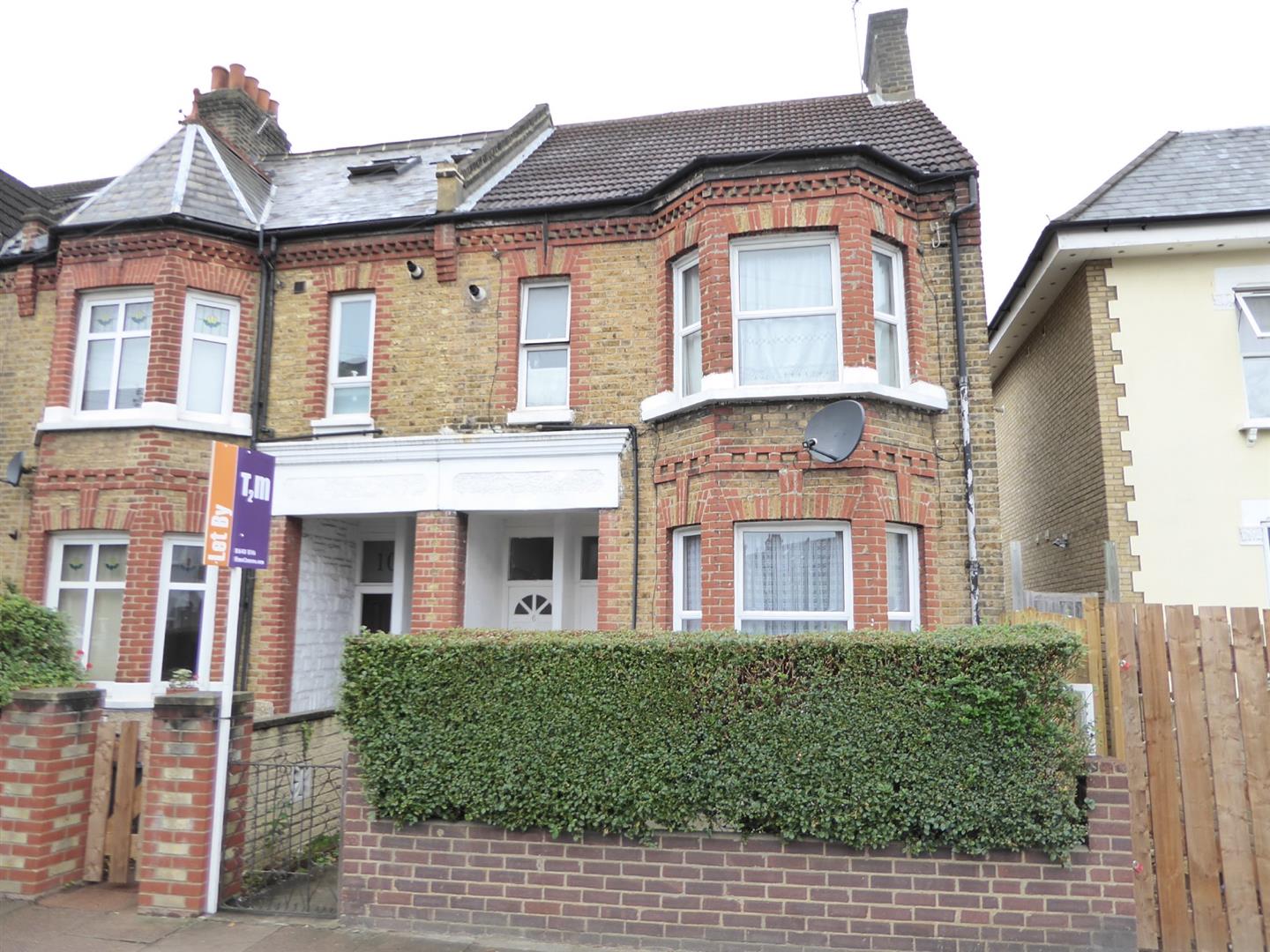 Byton Road, London, SW17