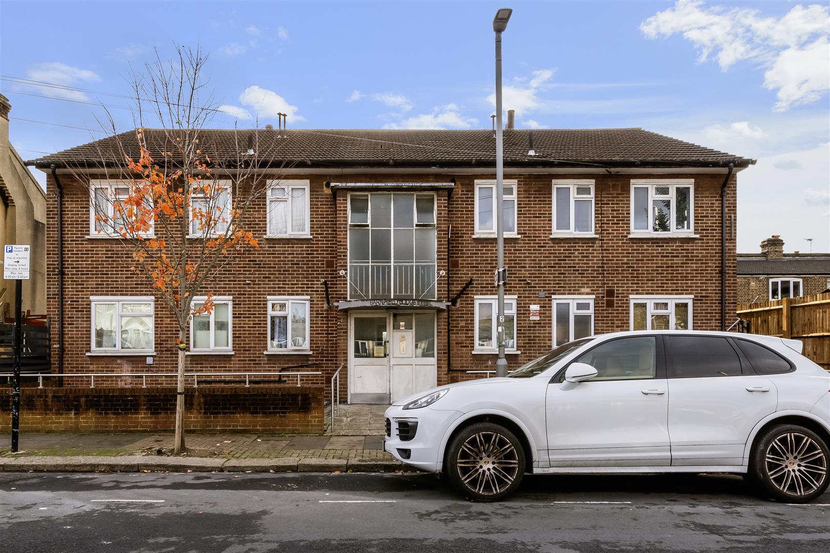 Barnfield Lodge, Tooting, SW17