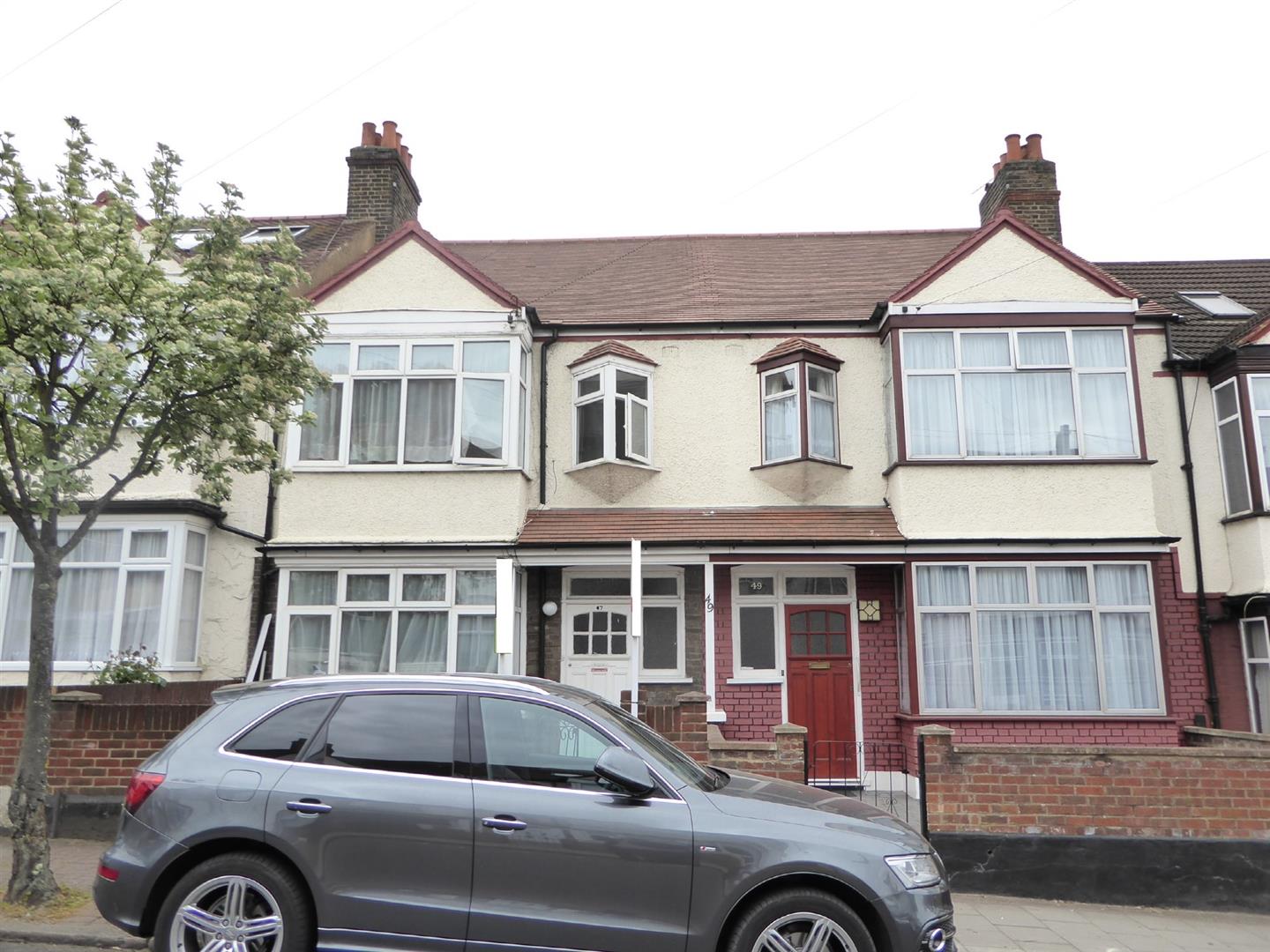 Fishponds Road, London, SW17