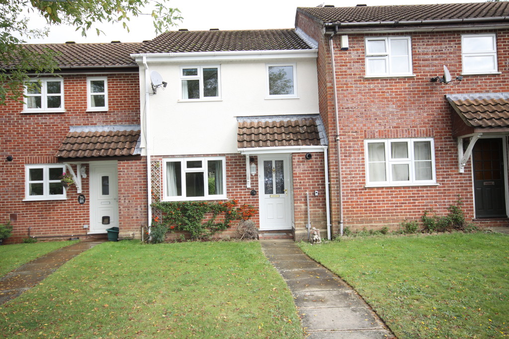 Property in Sandford Close, Newbury, RG20