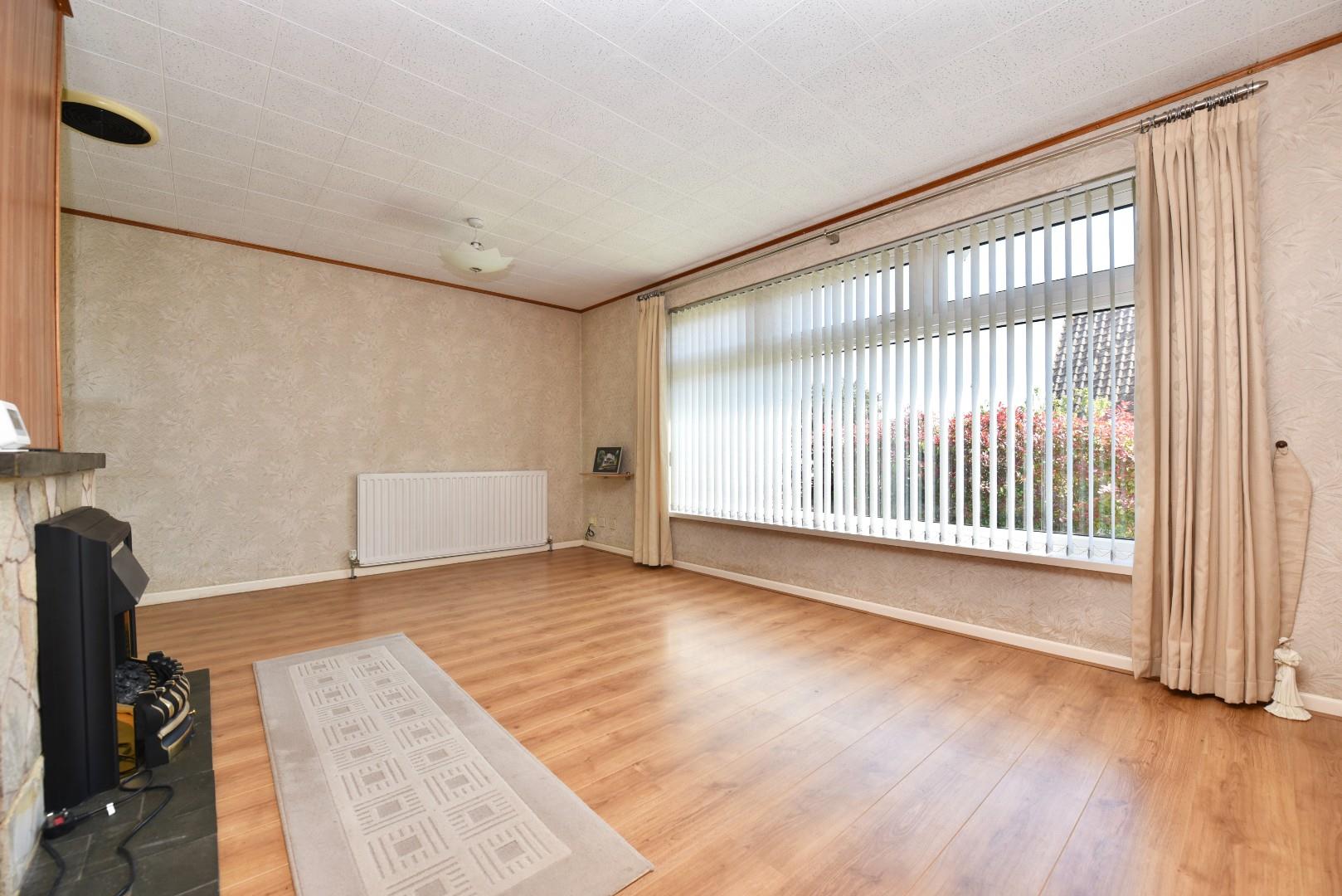 Property in 1, Spencer Close, Ryde