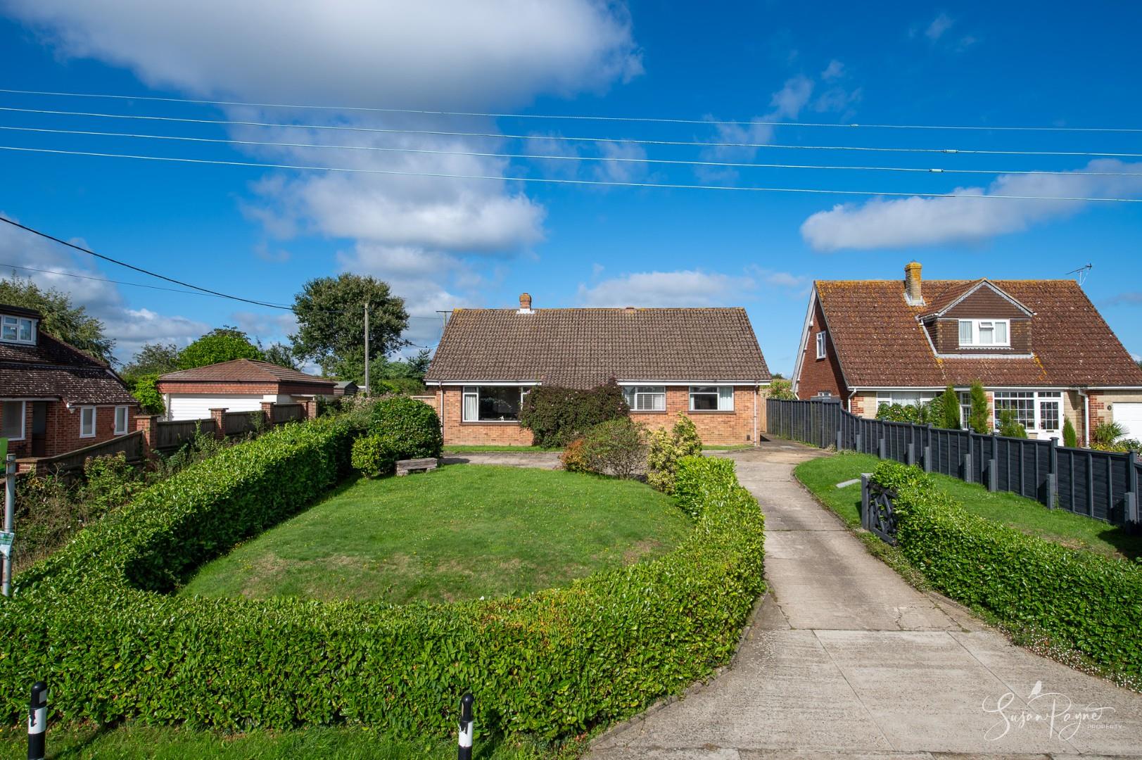 Property in 70, Newnham Road, Binstead