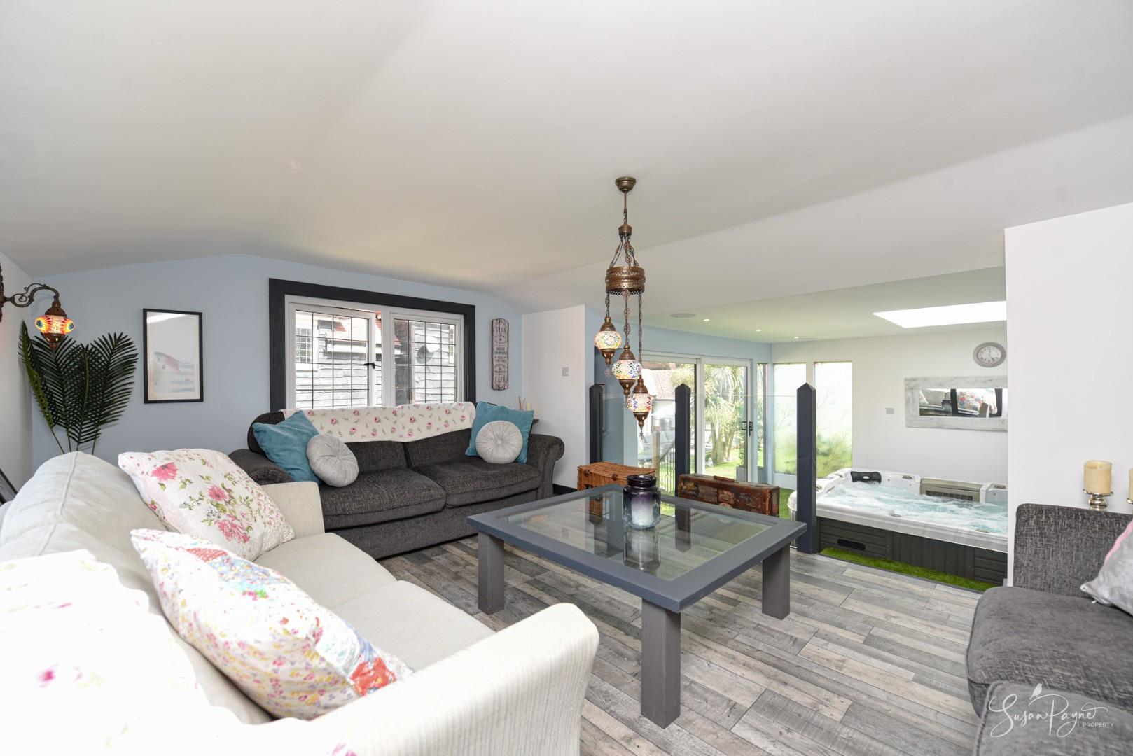 Property in Hillway House, Hillway Road, Bembridge