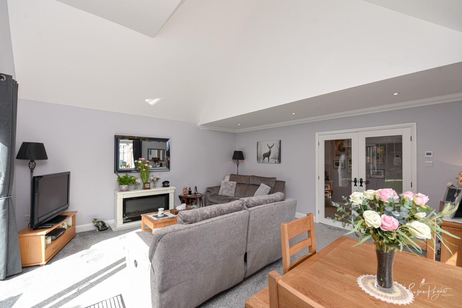 Property in Hillway House, Hillway Road, Bembridge
