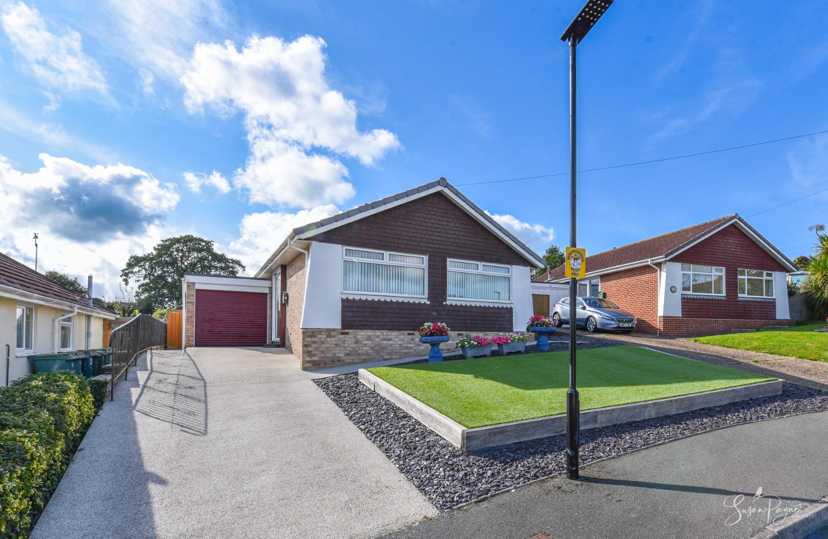 Property in 8, Pellview Close, Binstead
