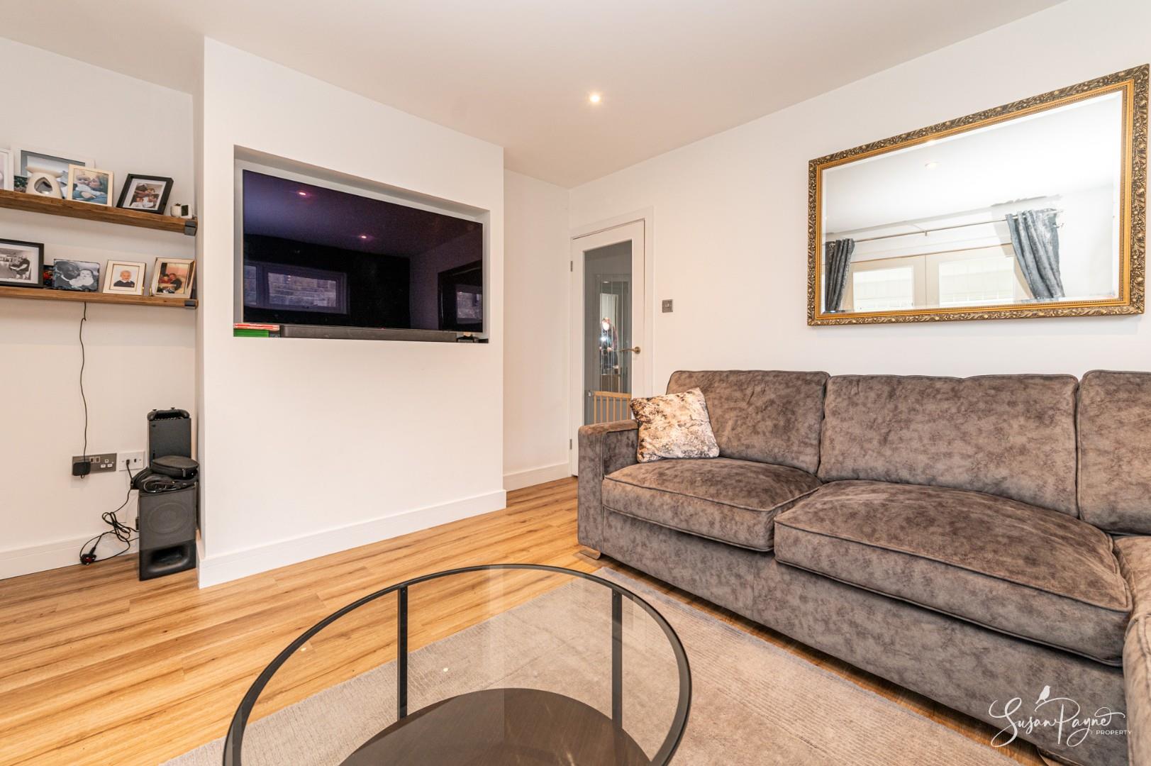 Property in Twin Oaks, 174 Great Preston Road, Ryde