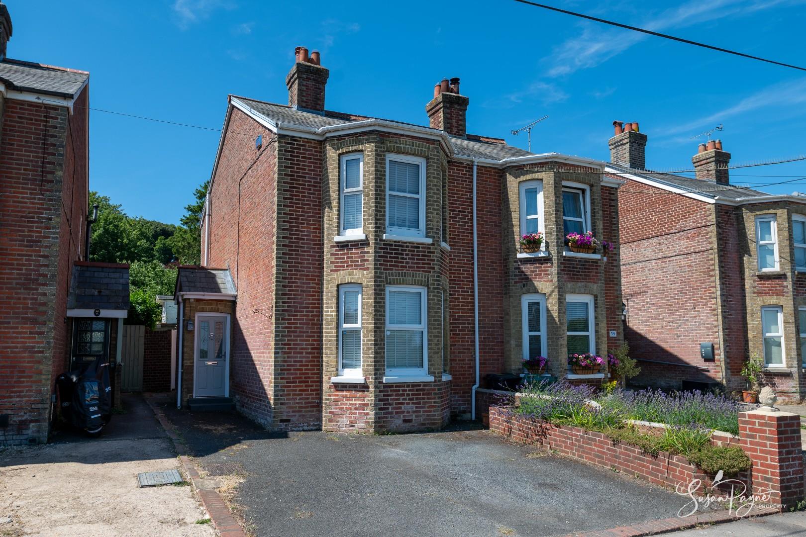 57, Alvington Road, Carisbrooke