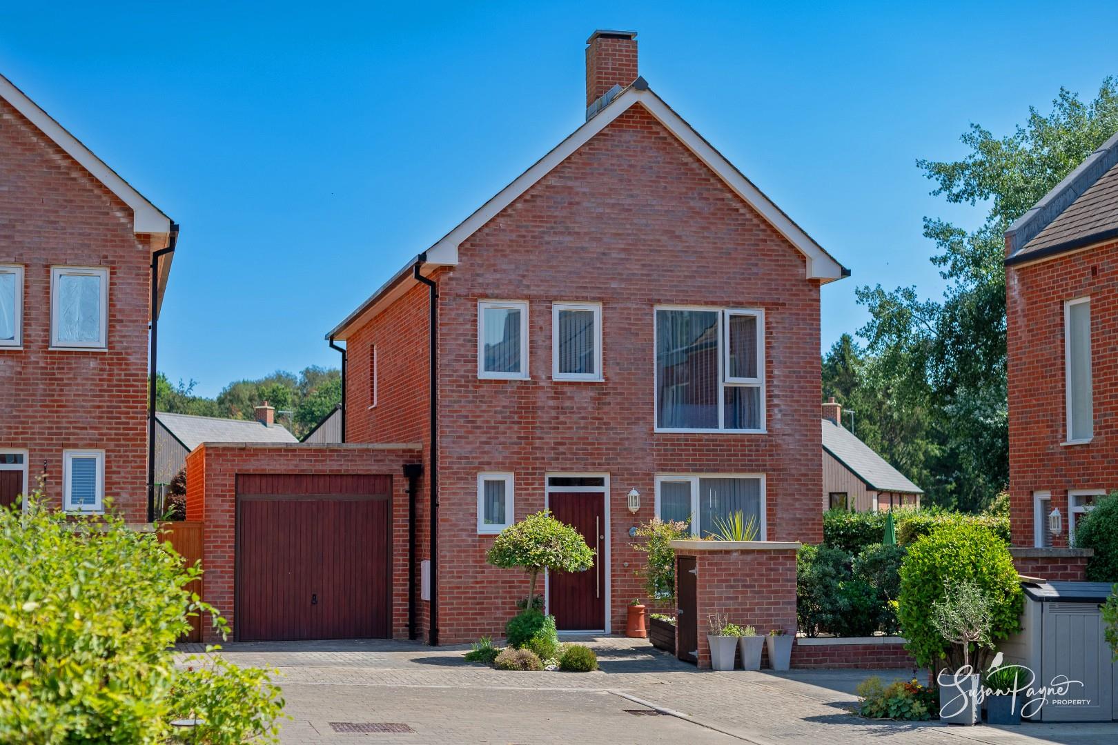 2, Keats Vale, Gatcombe