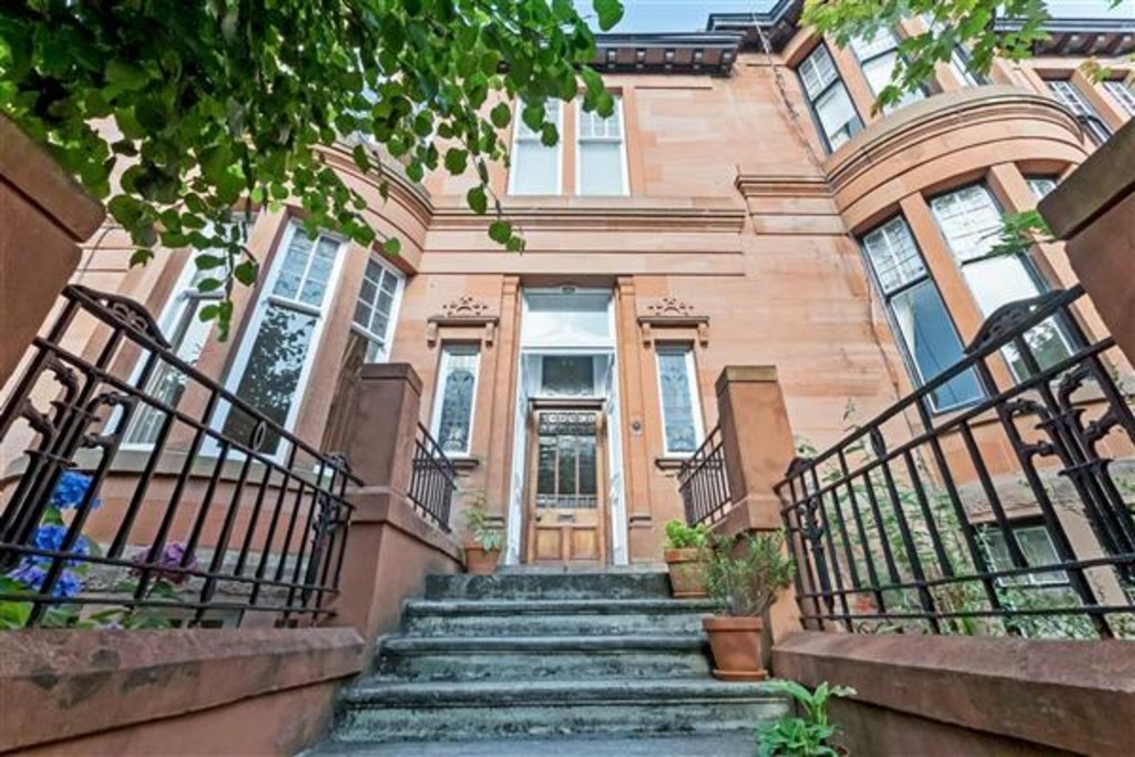 Property in Glasgow, G12