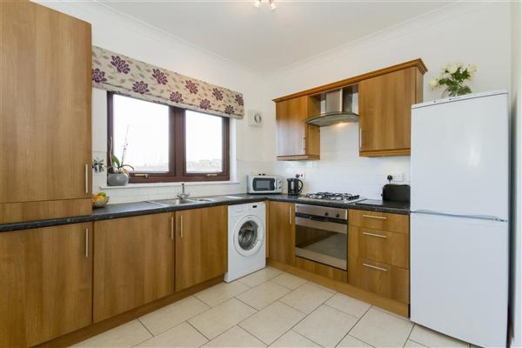 Property in Ferry Road, Glasgow, G3