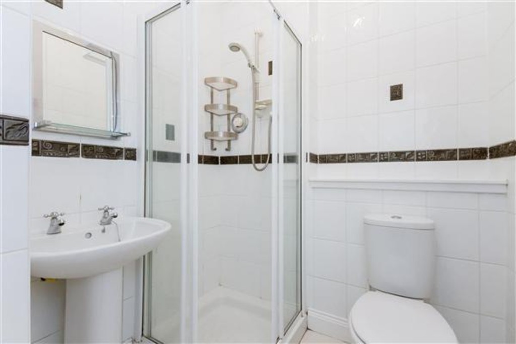 Property in Ferry Road, Glasgow, G3