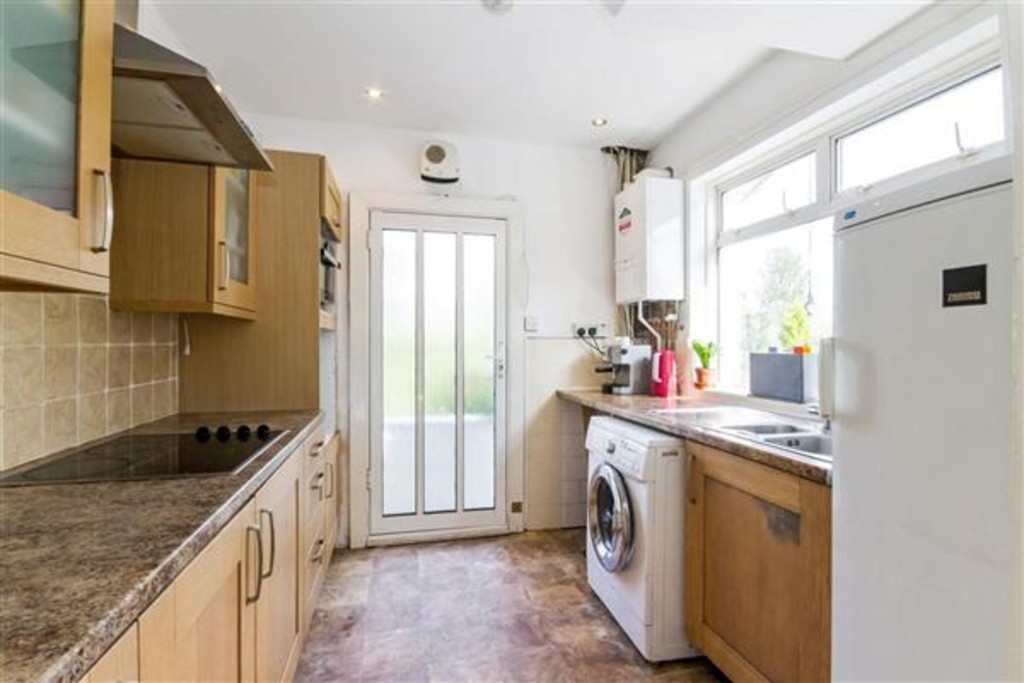 Property in Weymouth Drive, Glasgow, G12