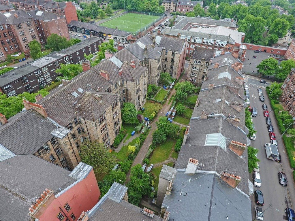 Property in Clarence Drive , Glasgow, G12