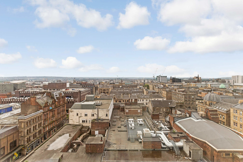 Property in Renfrew Street, Glasgow, G3