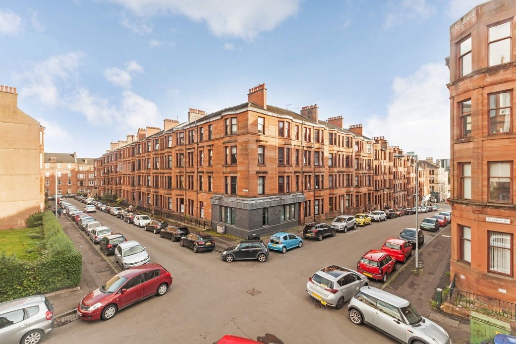 Property in Exeter Drive, Glasgow, G11