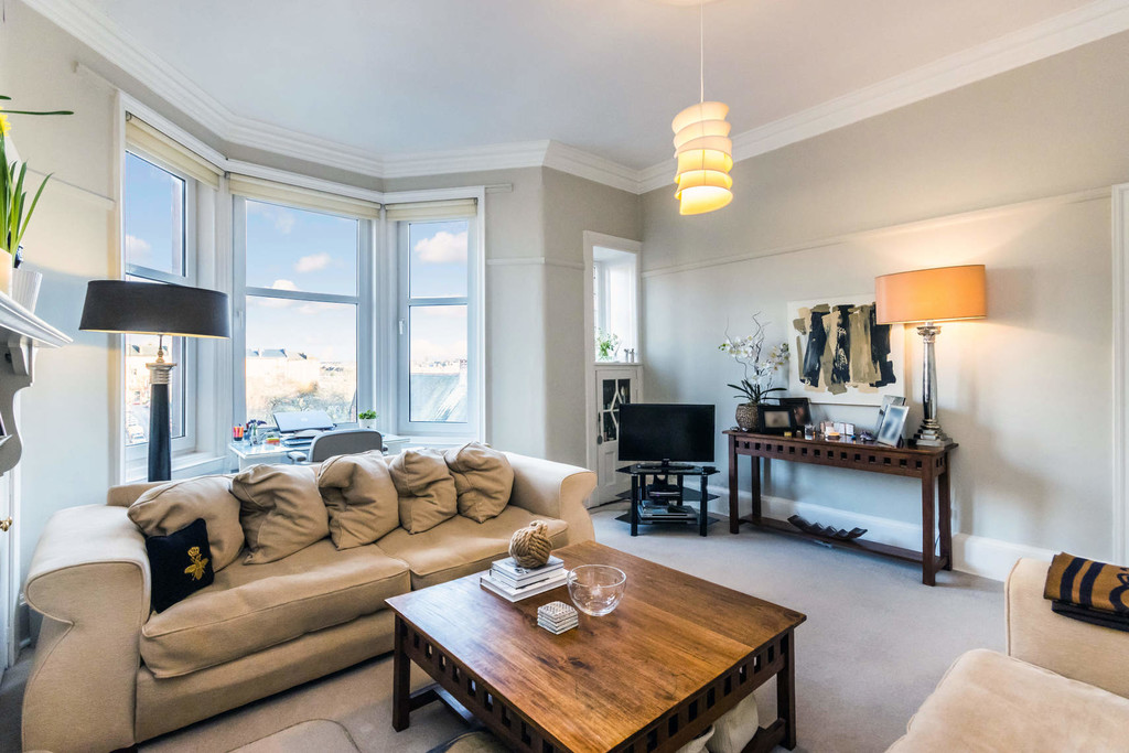 Property in Randolph Road, Glasgow, G11