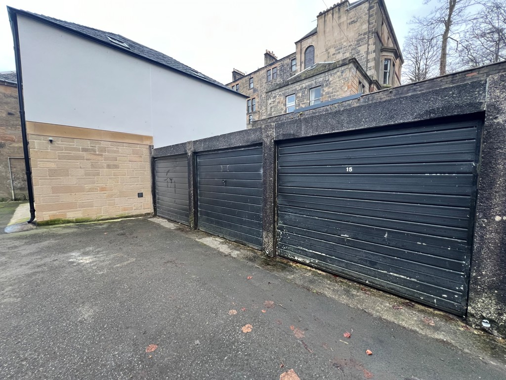 Westbourne Gardens Lane, Glasgow, G12