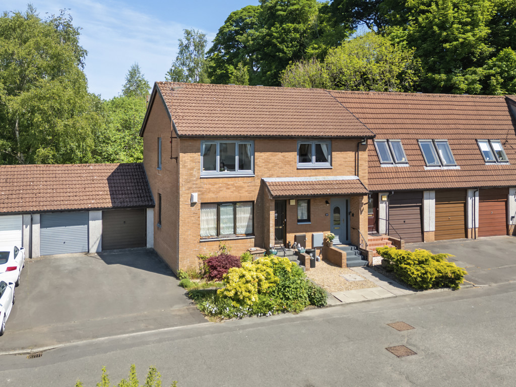 Wellmeadow Way, East Renfrewshire, G77