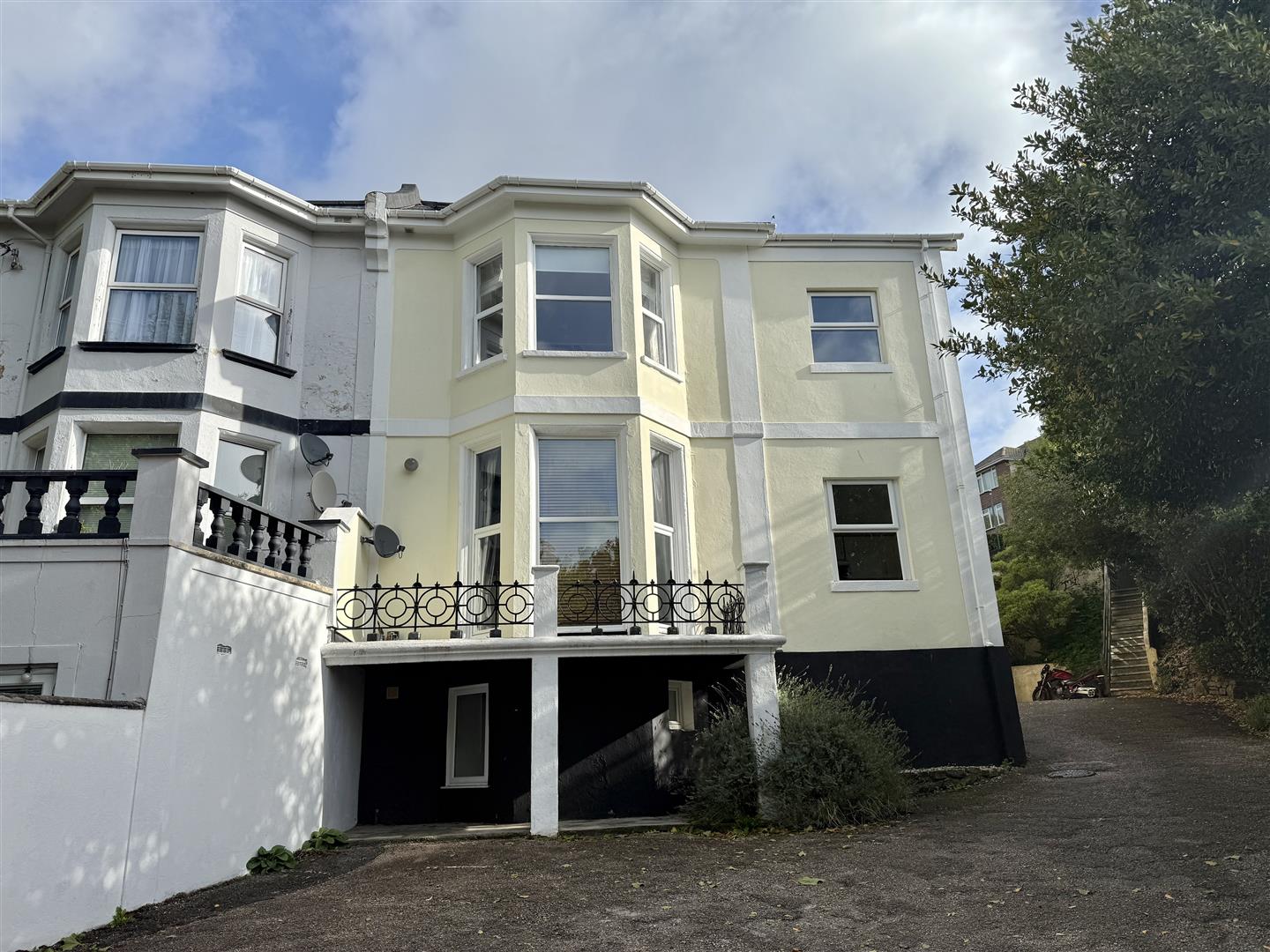 Thurlow Road, Torquay, TQ1