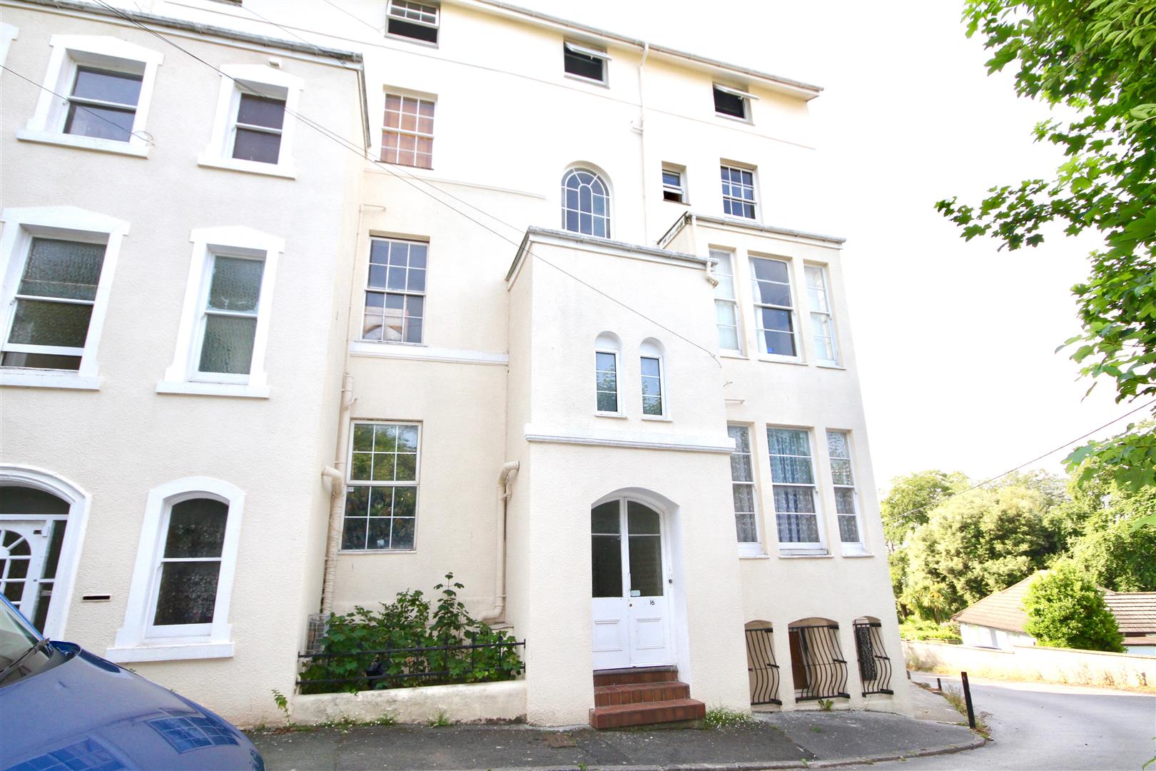 16 Barnpark Terrace, TEIGNMOUTH, TQ14