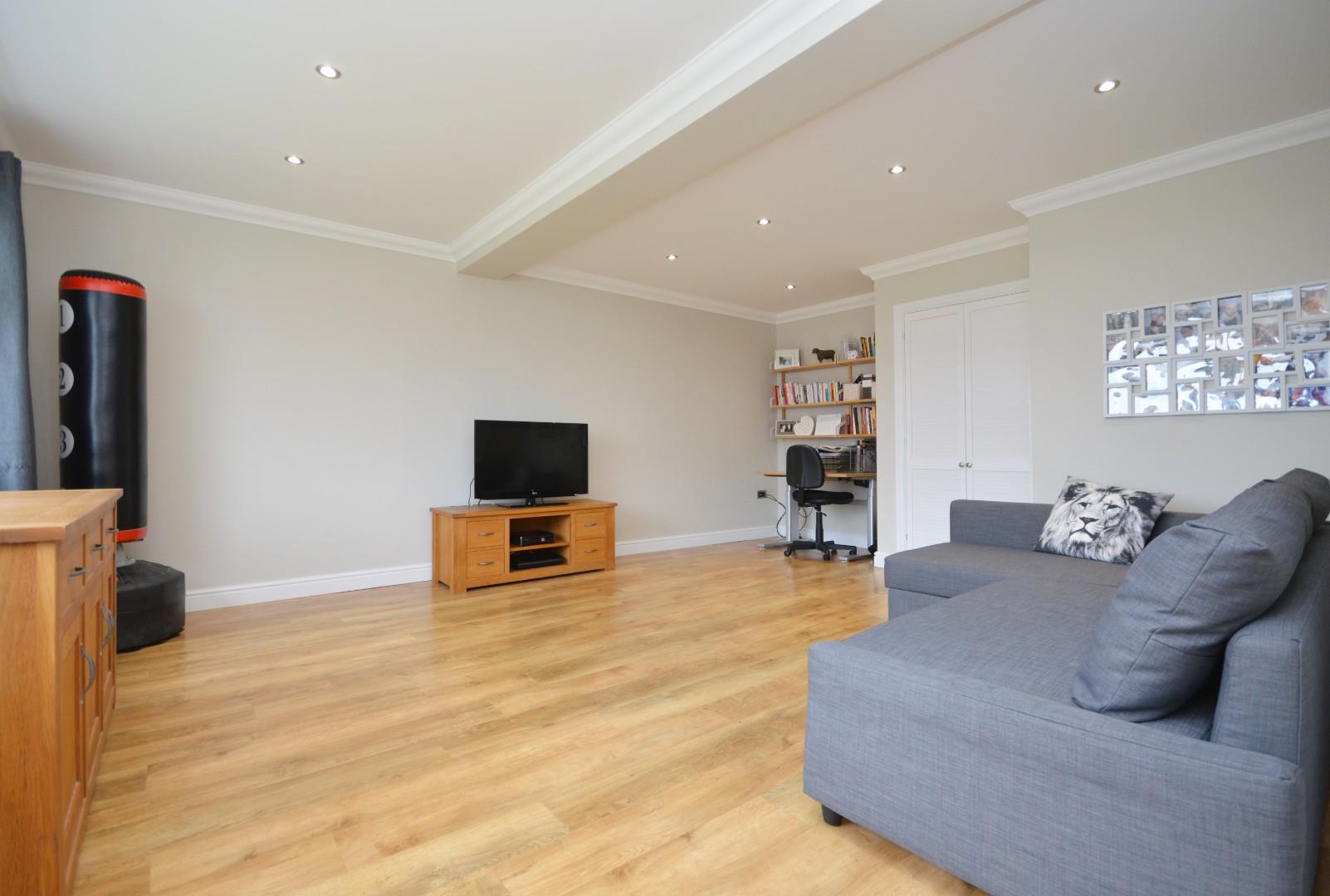 Property in Uplands Road, Saltford, BS31