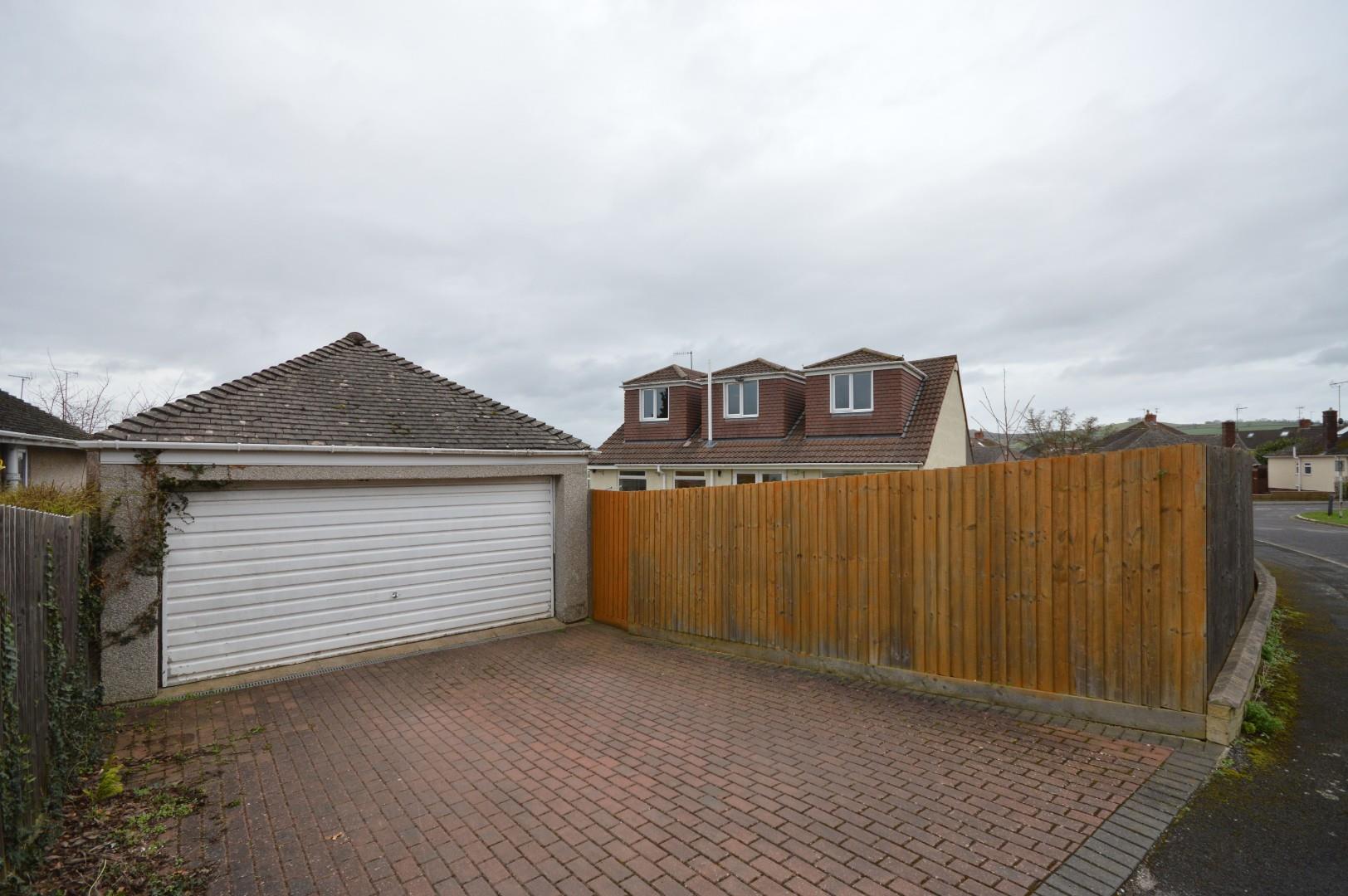 Property in Uplands Road, Saltford, BS31