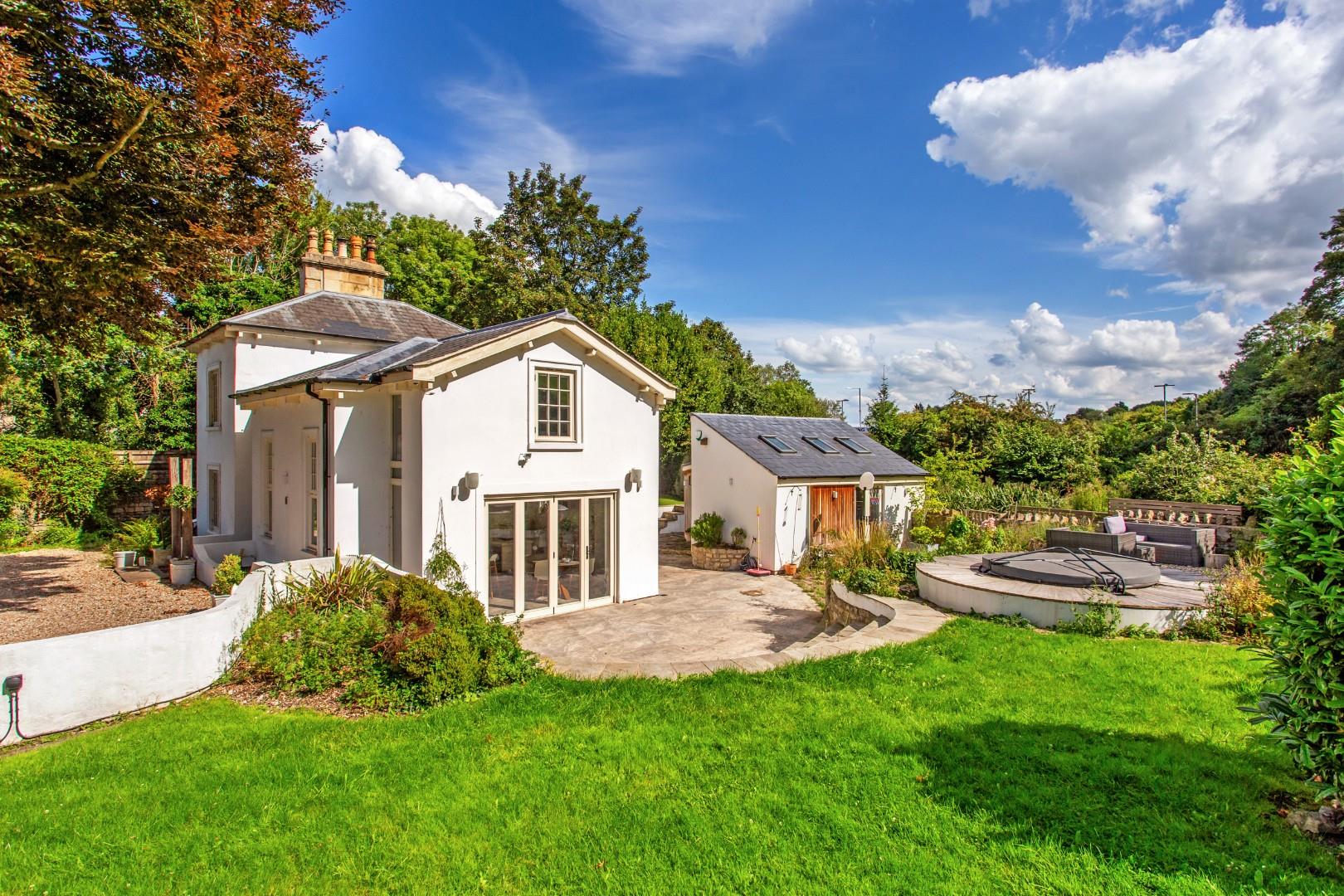 Bath Road, Bristol, BS31