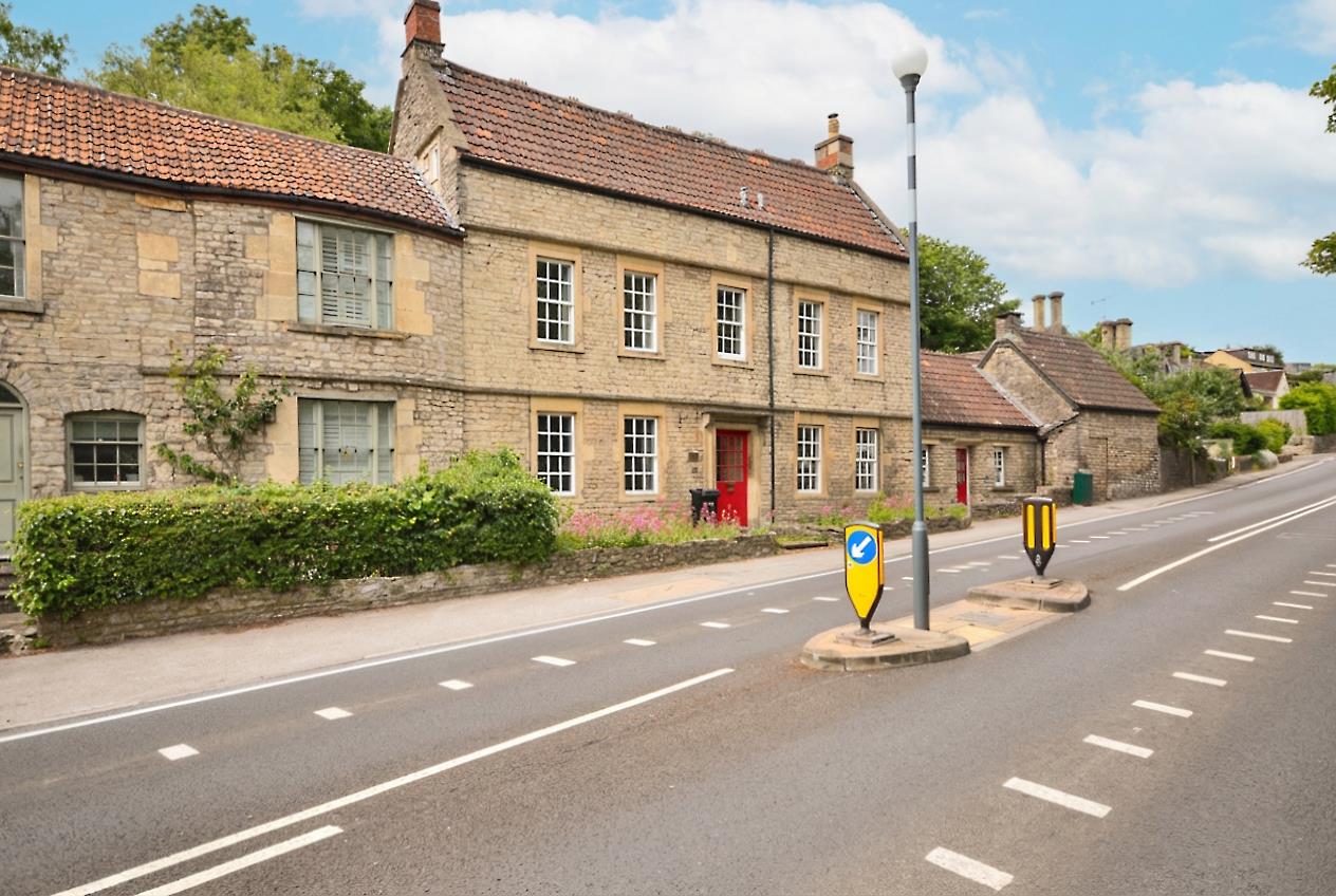 548 Bath Road, Bristol, BS31