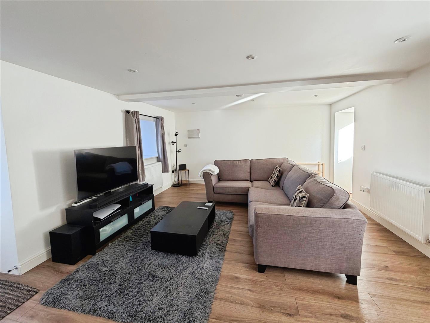 Court Farm, Bath, BA2