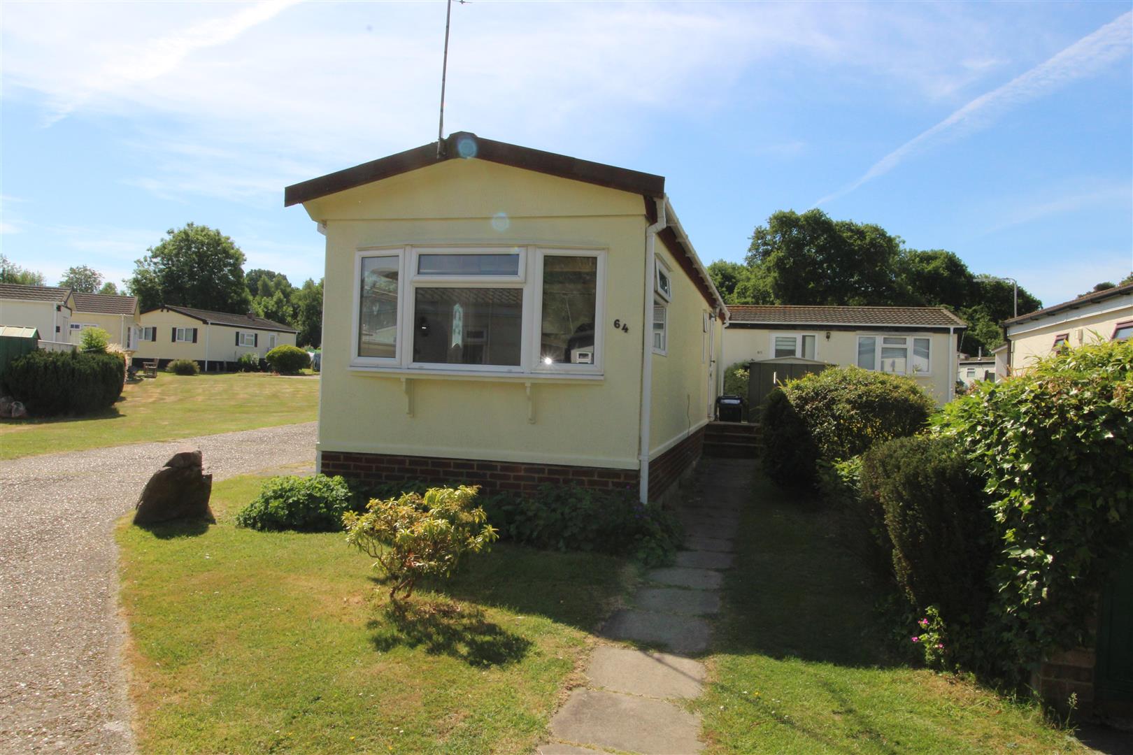 Property in Road, EN5