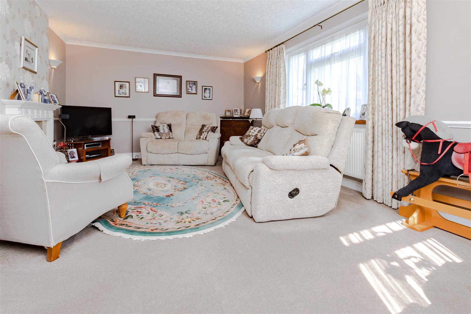 Property in Hartforde Road, Borehamwood, WD6