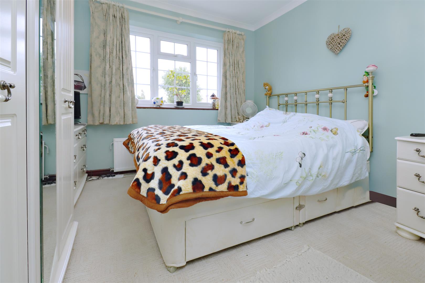 Property in Hartforde Road, Borehamwood, WD6