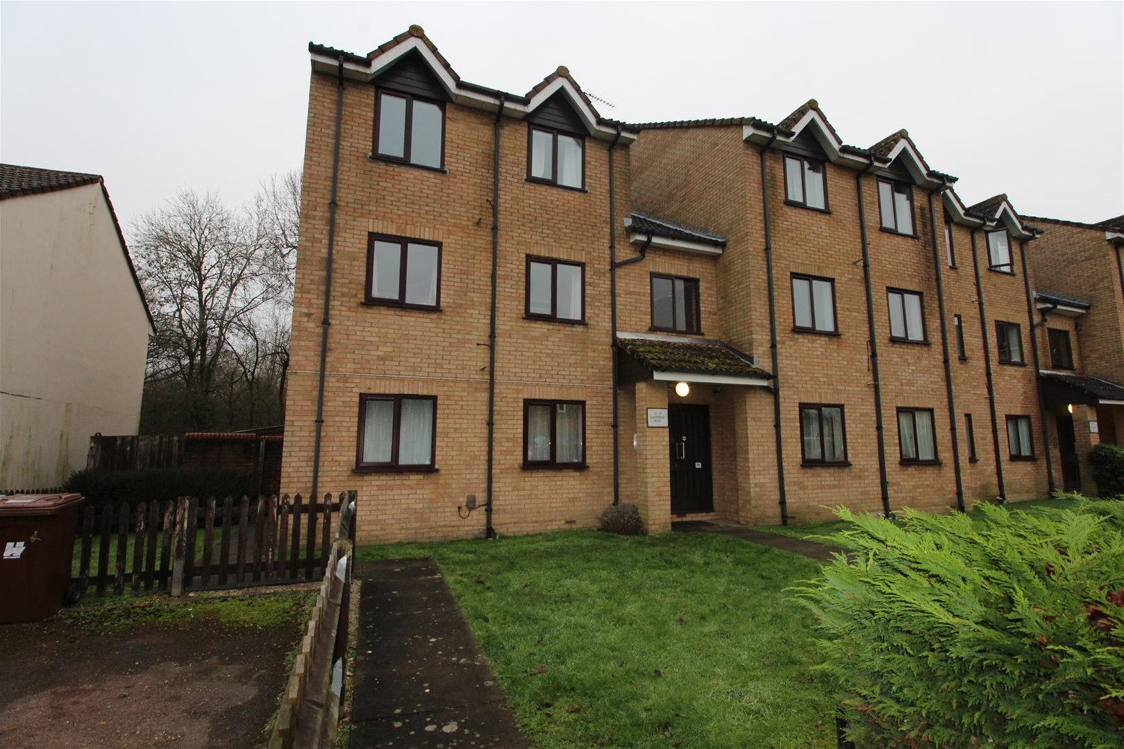 Property in Danziger Way, Borehamwood, WD6