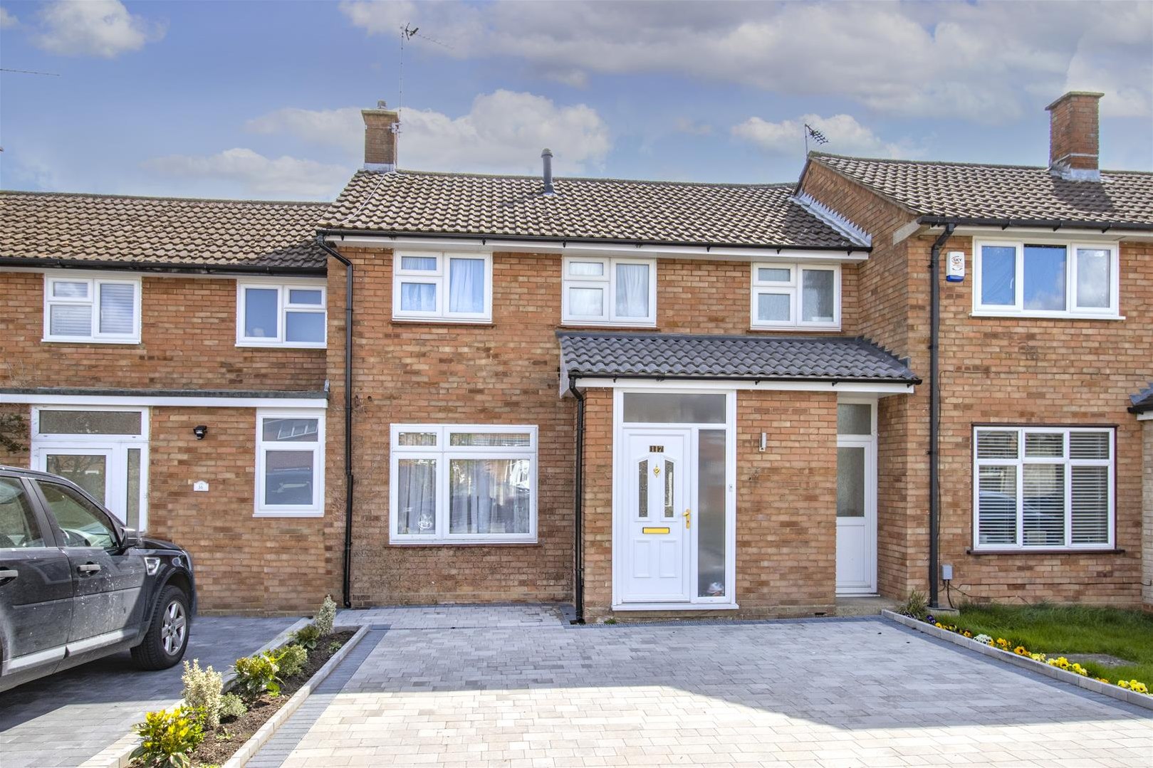 Property in Kenilworth Close, Borehamwood, WD6