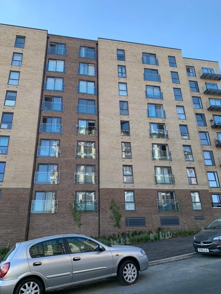 Property in Stirling Drive, Luton, LU2