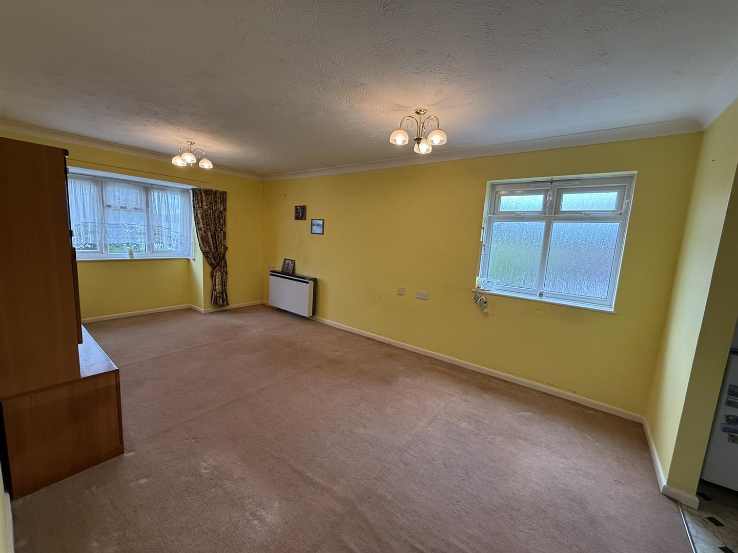Furzehill Road, Borehamwood, WD6