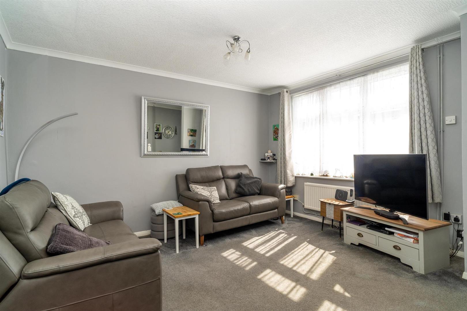 Rossington Avenue, Borehamwood, WD6