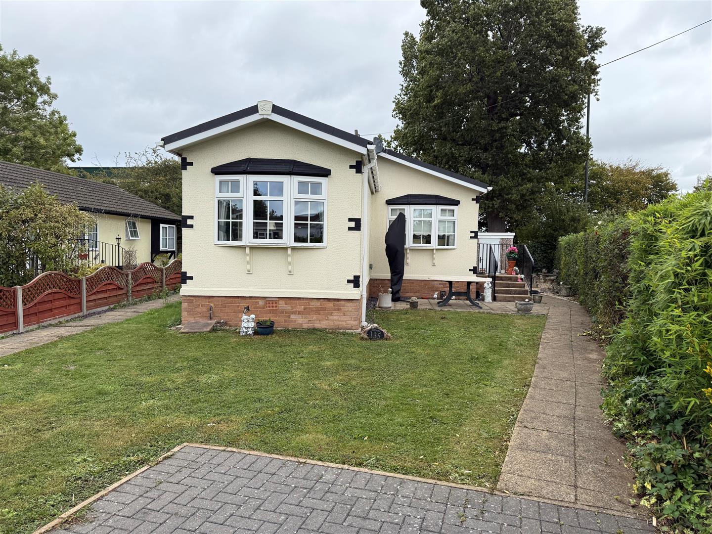 Elstree Park, Barnet Lane, Borehamwood, WD6