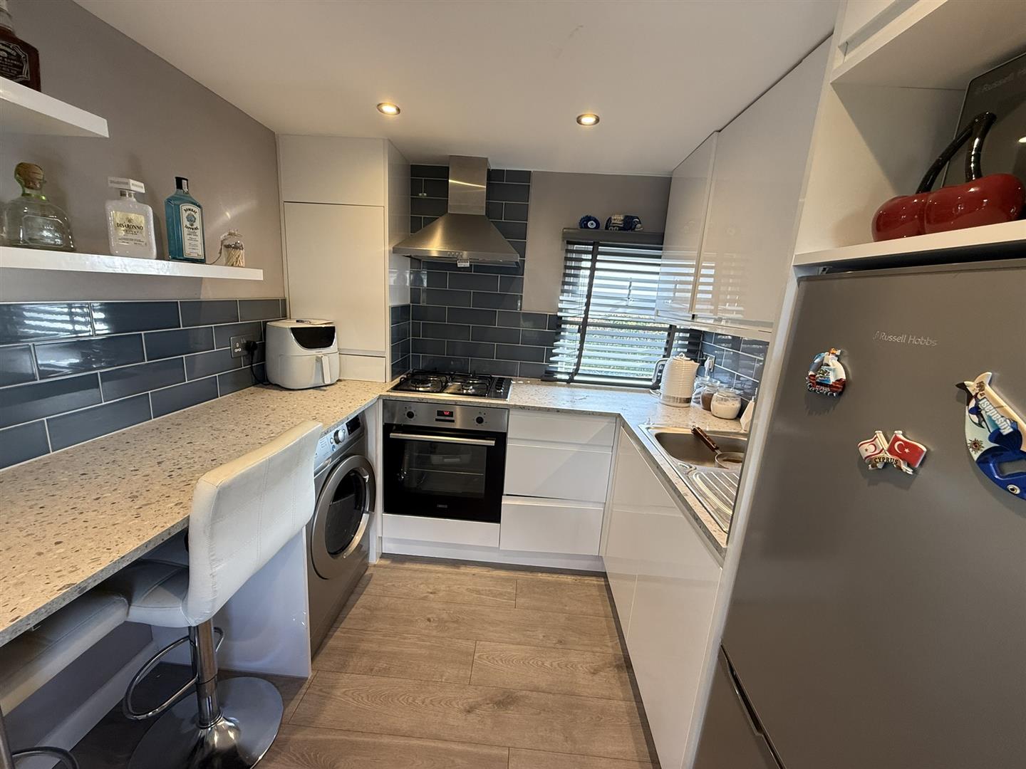 Barnet Lane, Borehamwood, WD6