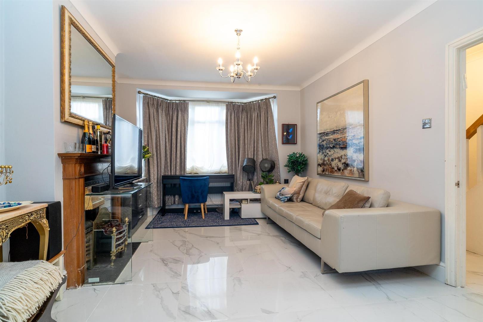 Bullhead Road, Borehamwood, WD6