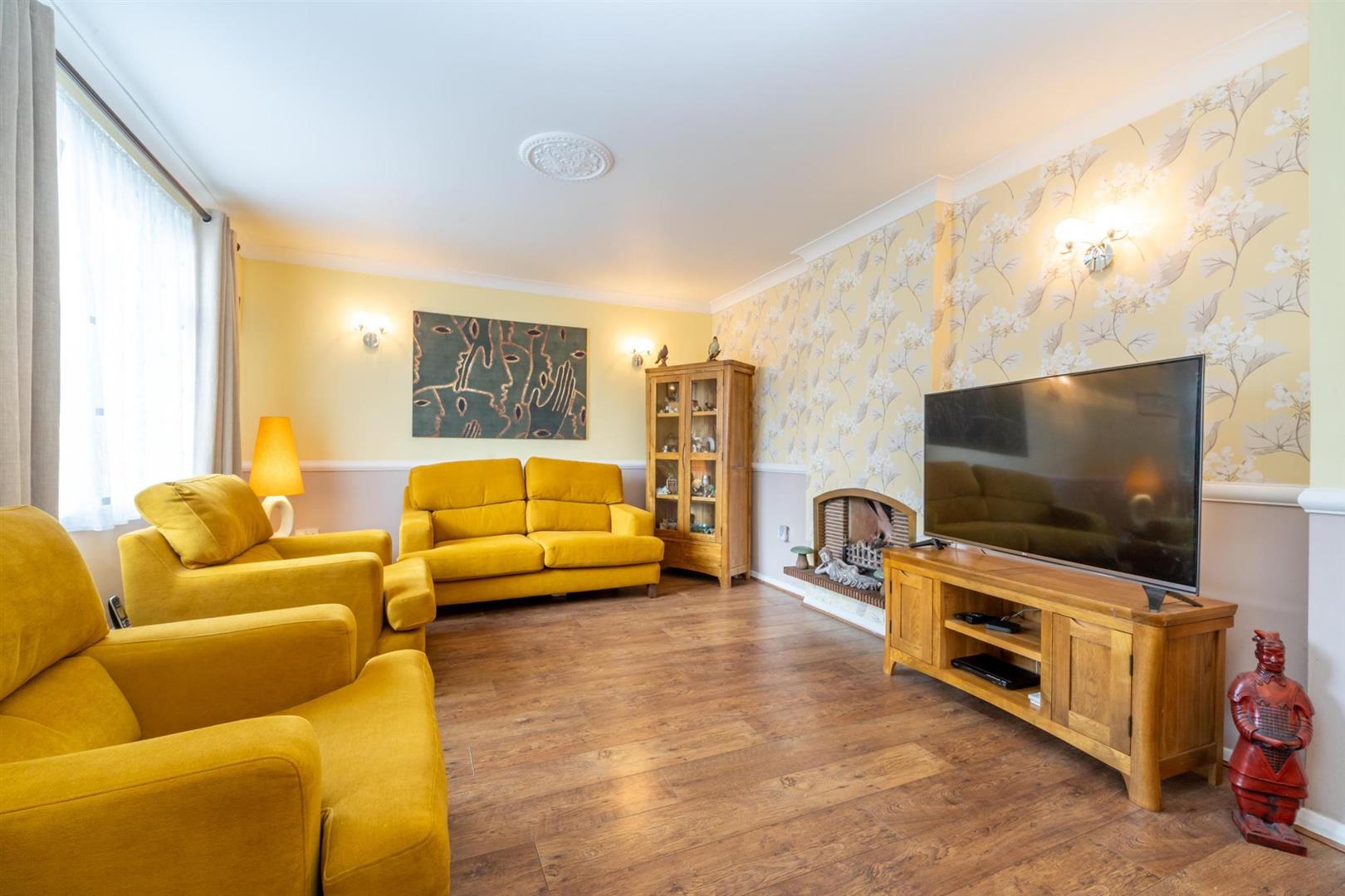 Grantham Green, Borehamwood, WD6
