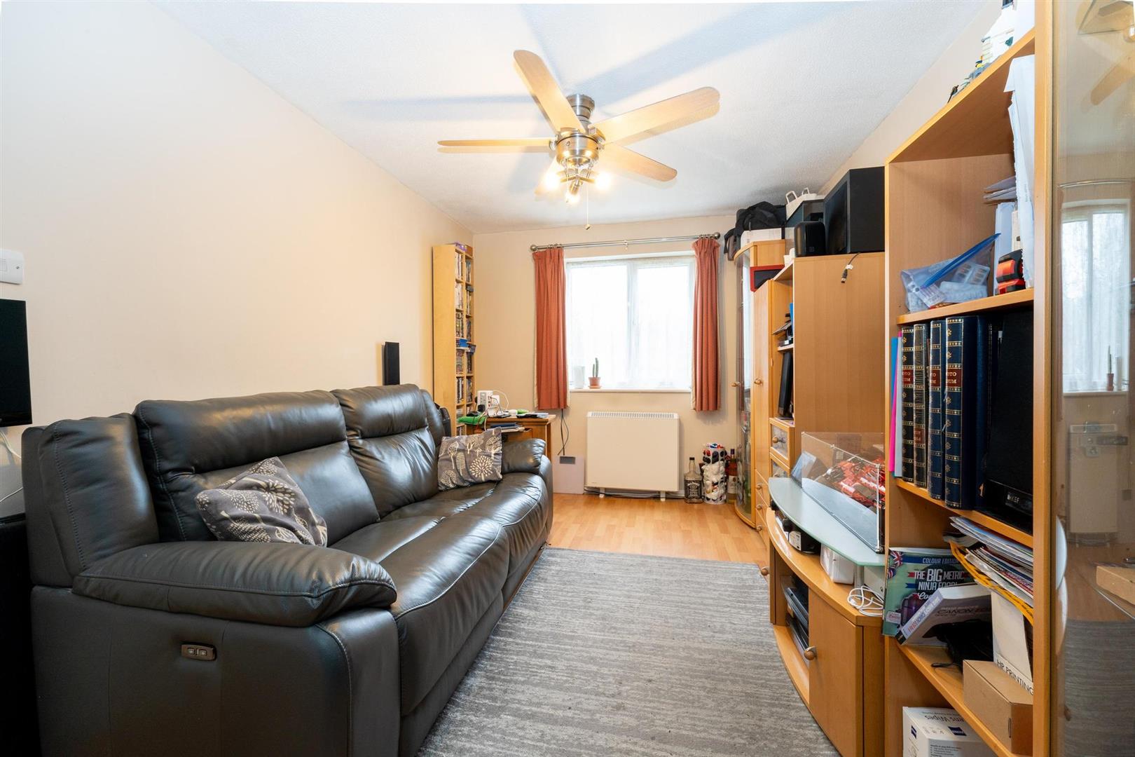 Danziger Way, Borehamwood, WD6